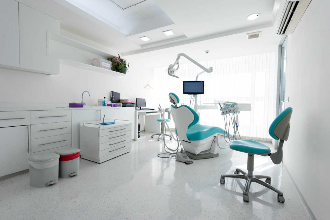 Requisitos básicos de una clínica dental moderna