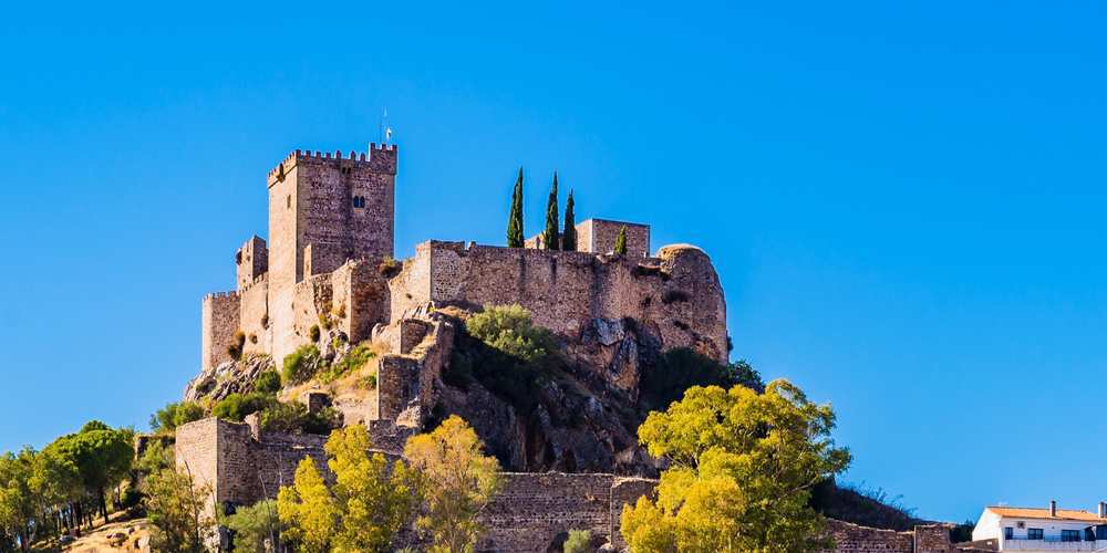 Extremadura medieval: un recorrido con poso templario